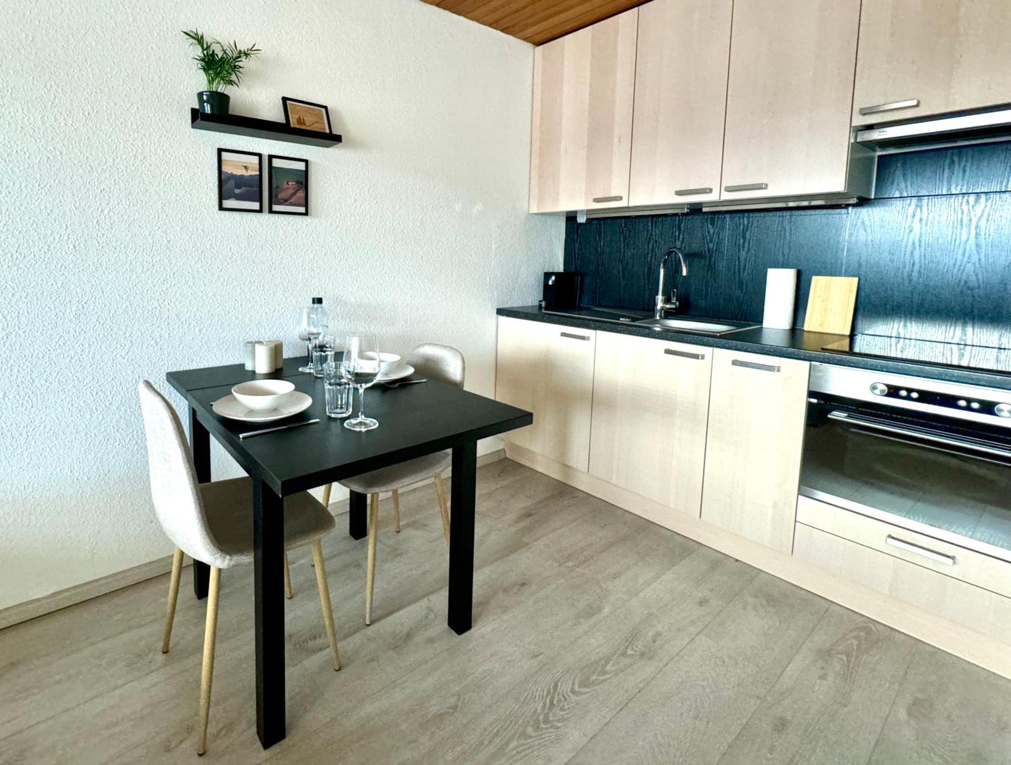 Studio Mit See- Und Bergblick 莱克斯 外观 照片